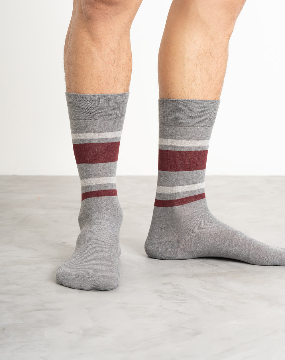 Medias para hombre extra largas  gris jaspe con rayas